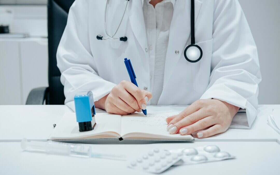 What Metro Phoenix Health Insurance Options Fit College Grads